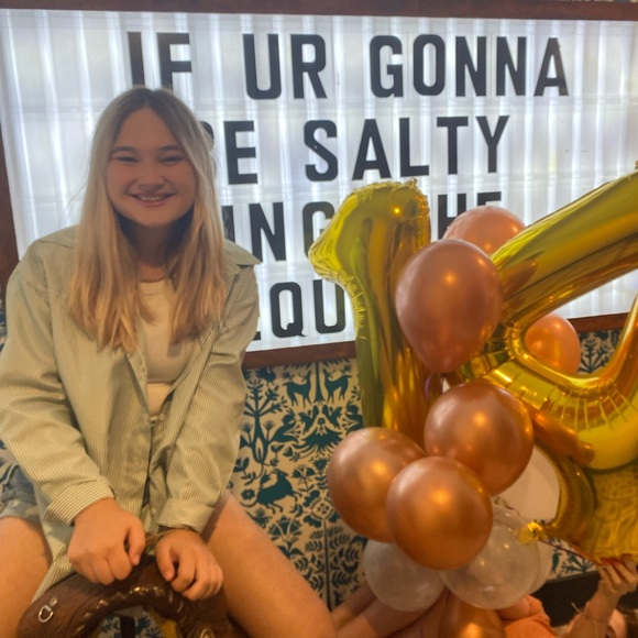 ella183